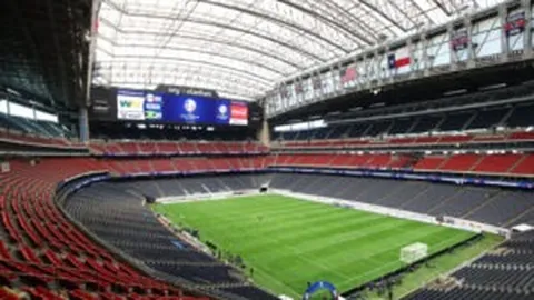 拜仁力促乌尔赖希续约，退役名将或成球队新成员